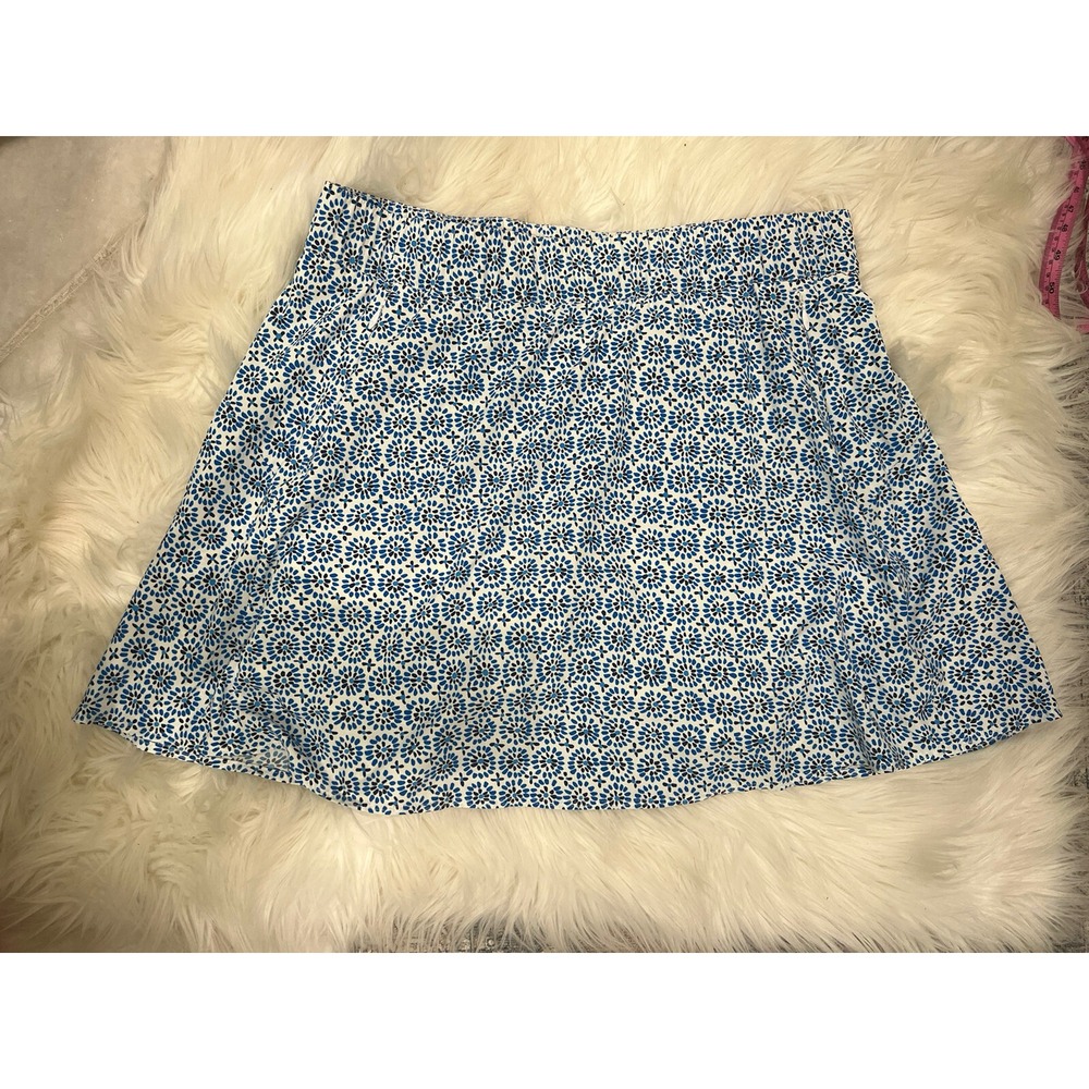 T by Talbots Blue White Batik Floral Athletic Tennis Skort Large Swing Skirt